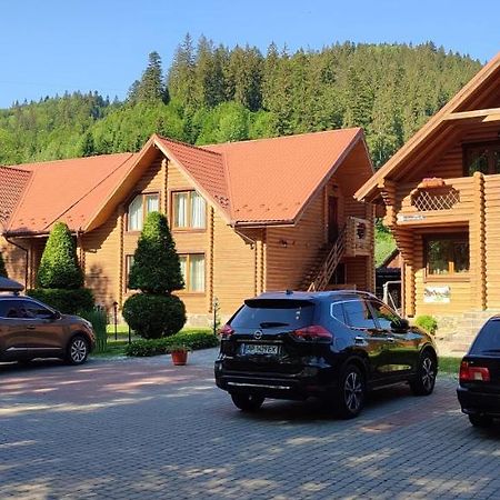 Mini Hotel Zakrut Tatariv Εξωτερικό φωτογραφία