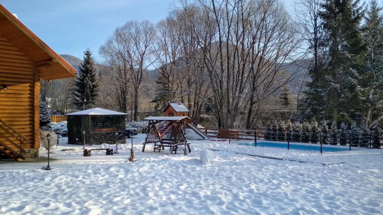 Mini Hotel Zakrut Tatariv Εξωτερικό φωτογραφία