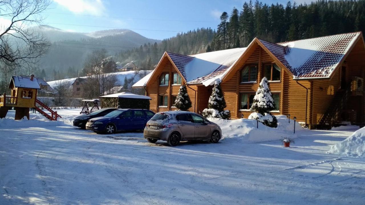 Mini Hotel Zakrut Tatariv Εξωτερικό φωτογραφία