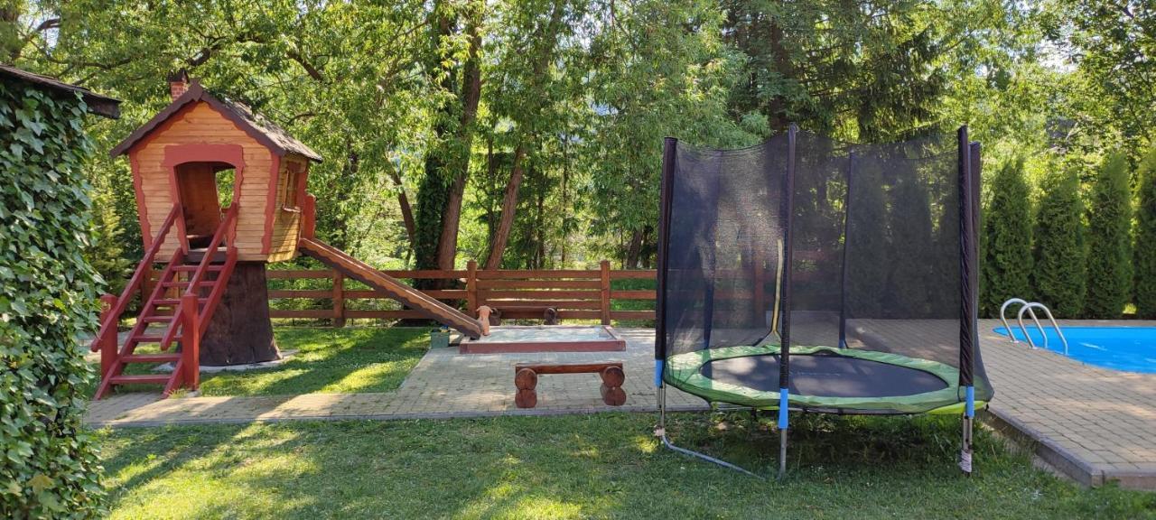 Mini Hotel Zakrut Tatariv Εξωτερικό φωτογραφία
