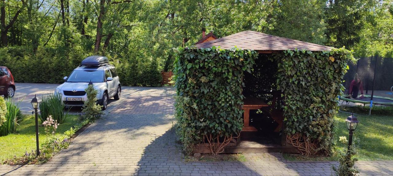 Mini Hotel Zakrut Tatariv Εξωτερικό φωτογραφία