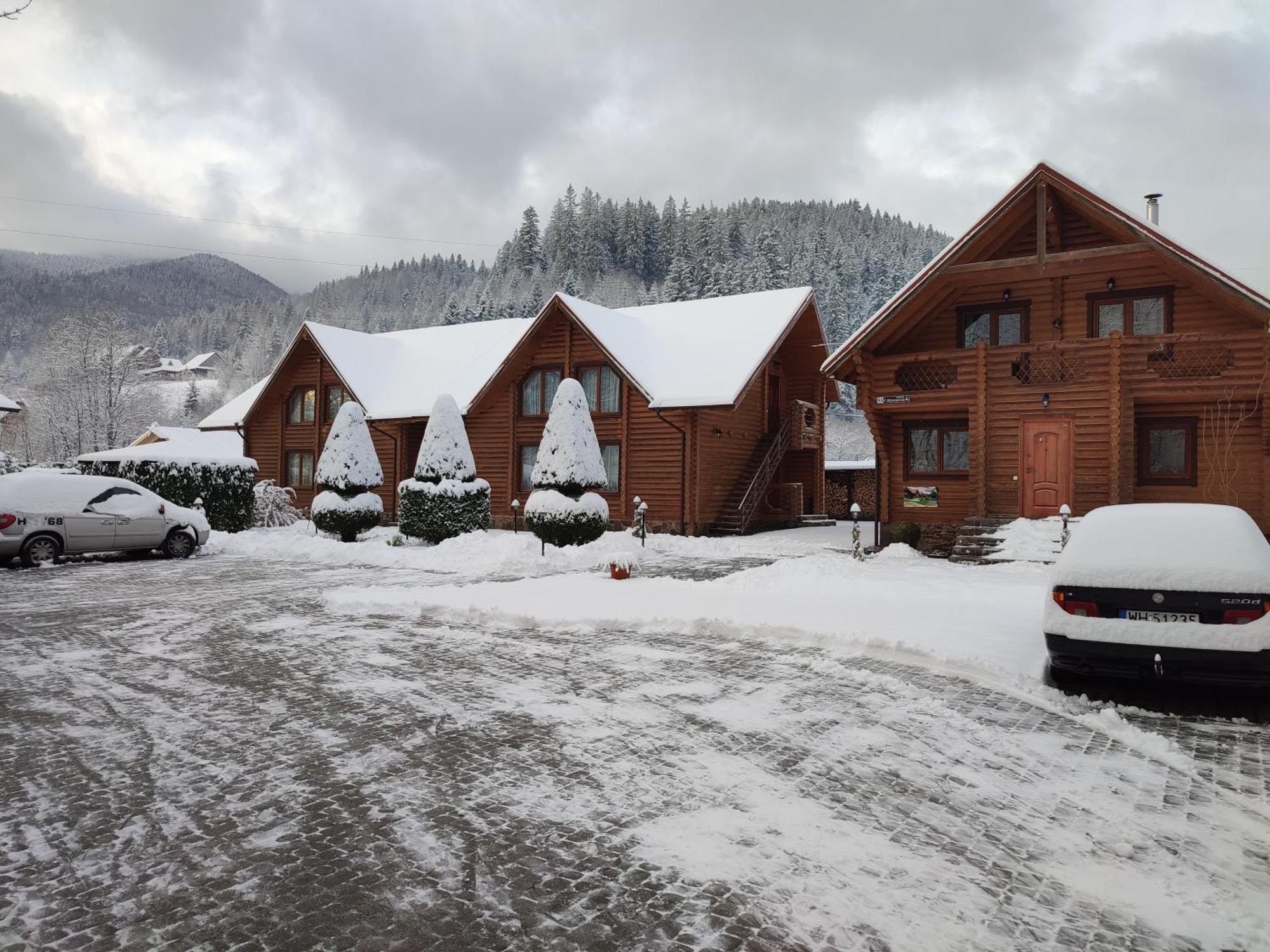 Mini Hotel Zakrut Tatariv Εξωτερικό φωτογραφία